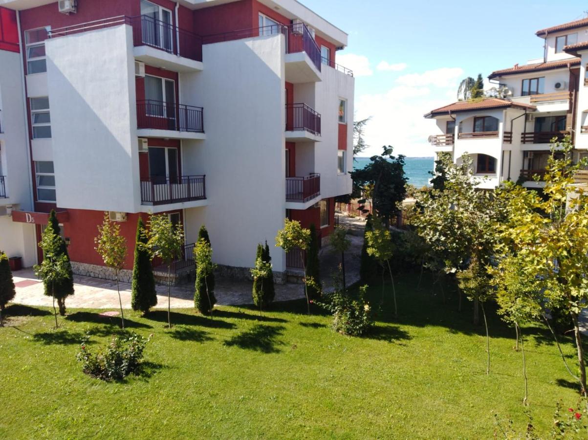 On The Beach Elenite Exterior foto